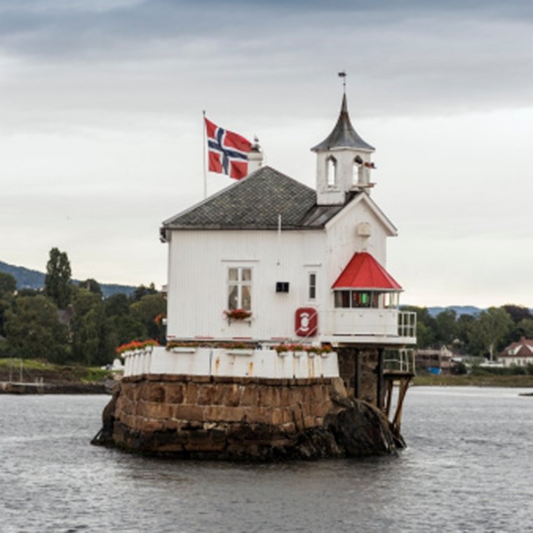 Norsk flagg - konomi