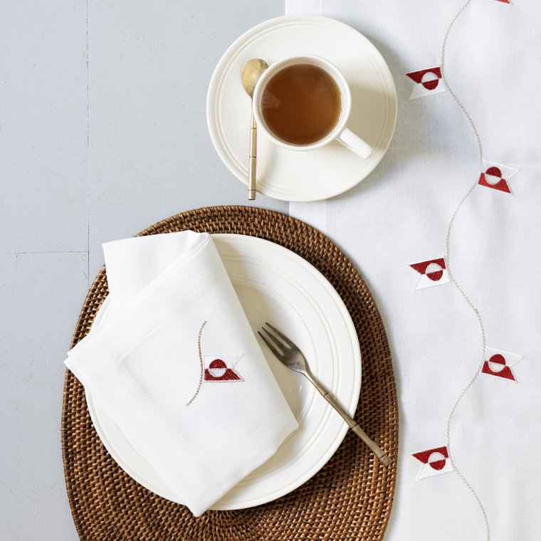 Serviet i stof med grnlandsk flag