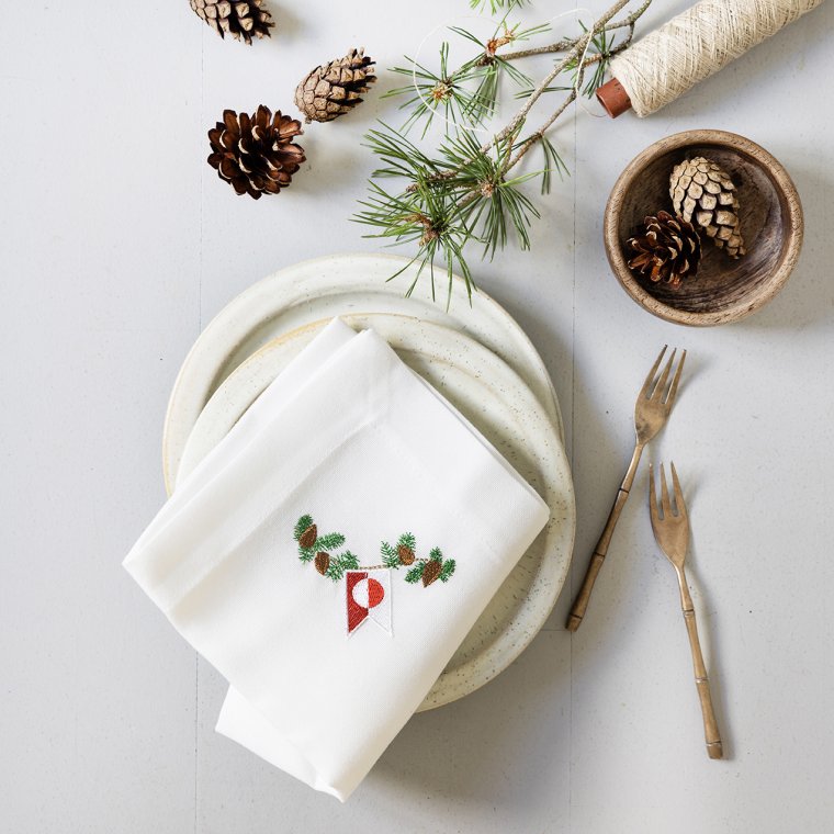 Juleserviet med grnlandsk flag