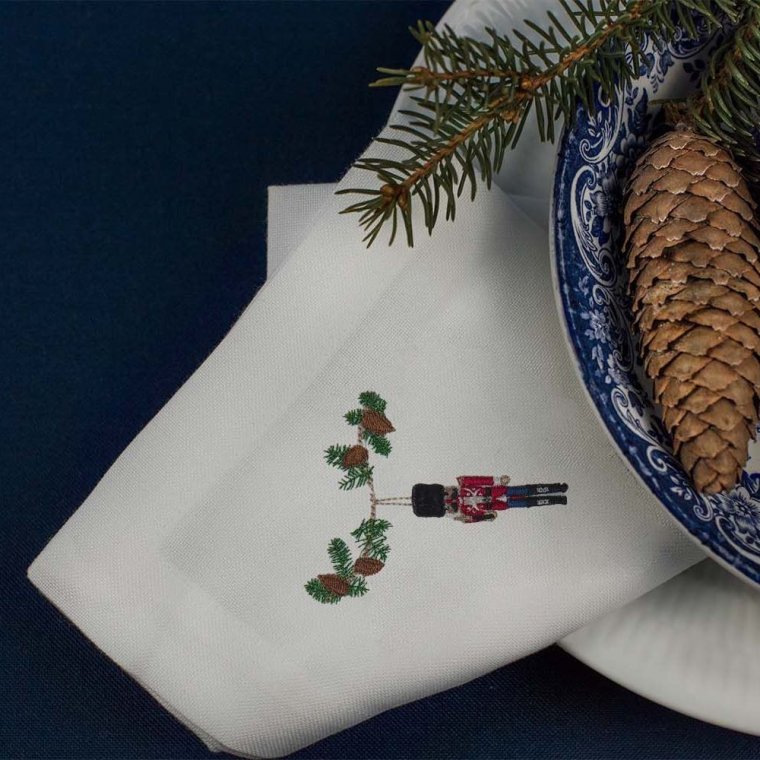 Juleserviet med Nddeknkkeren