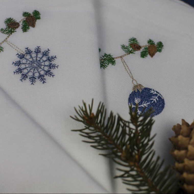6 stk. juleservietter med bl motiver