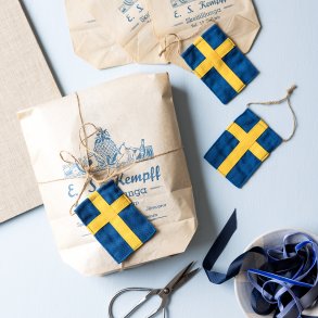 3 stora dekorationsflaggor i kta flaggduk