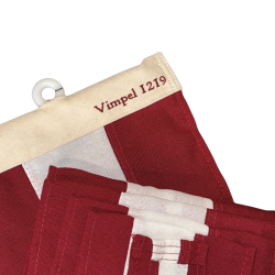 Vimpel 1219 � i historisk krapr�d Dannebrogsfarve