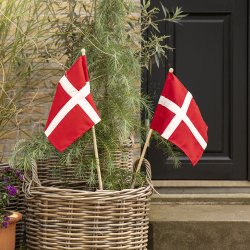 Hurraflag i gte flagdug  enkeltvis eller 3-pak